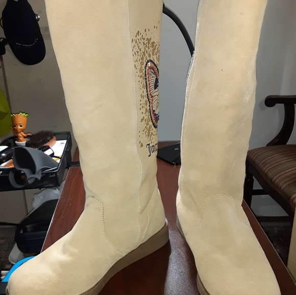 Beautiful Suede Juicy Couture Amelia Boots - Picture 9 of 11